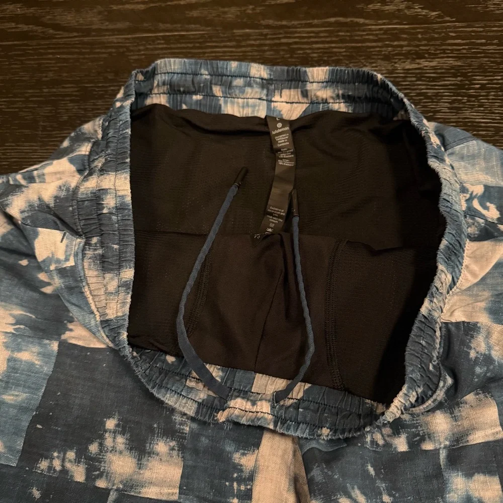 Mens Lululemon Pace Breaker Lined Short Large EUC Out Of Mind Bleached Indigo